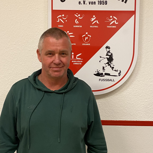 Neuer Trainer, neue Mannschaft! Unser Coach für die zweite Herren